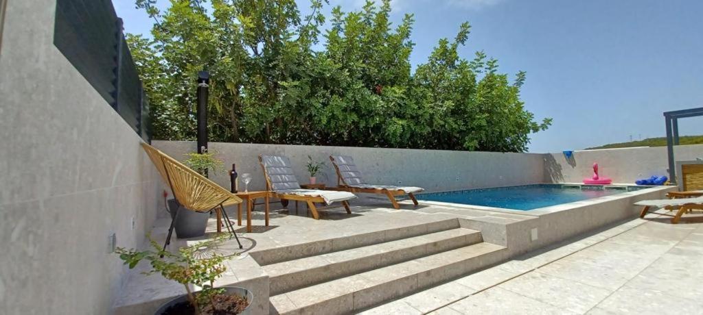 Apartments Belic With Pool ييلسا المظهر الخارجي الصورة