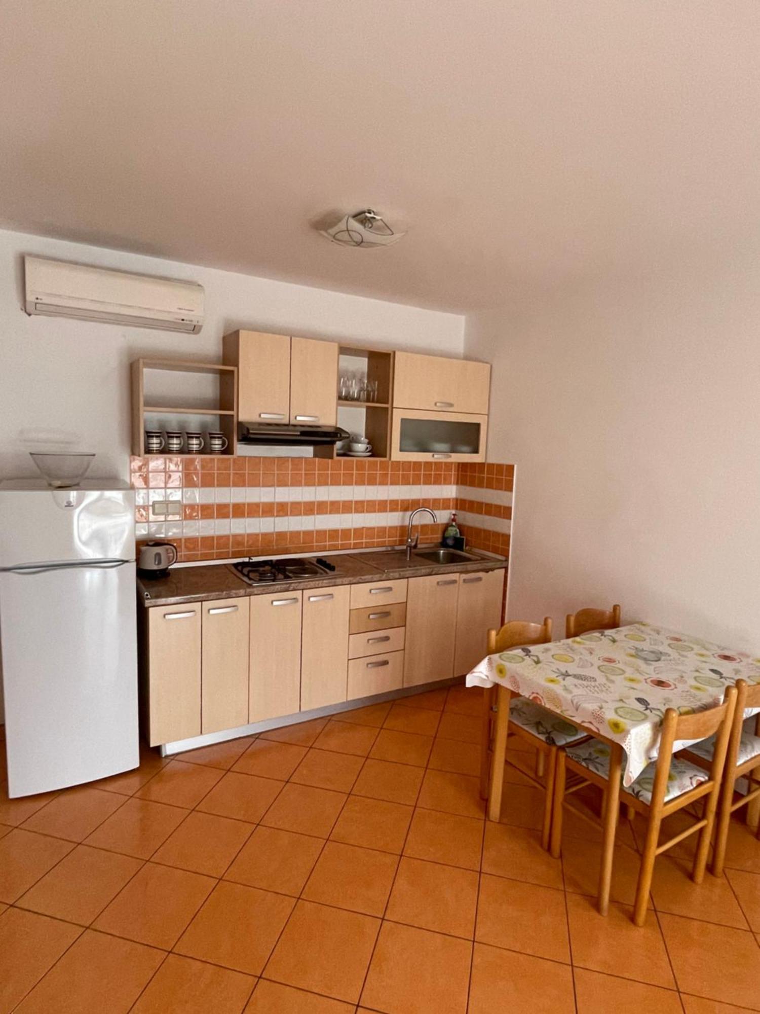 Apartments Belic With Pool ييلسا المظهر الخارجي الصورة