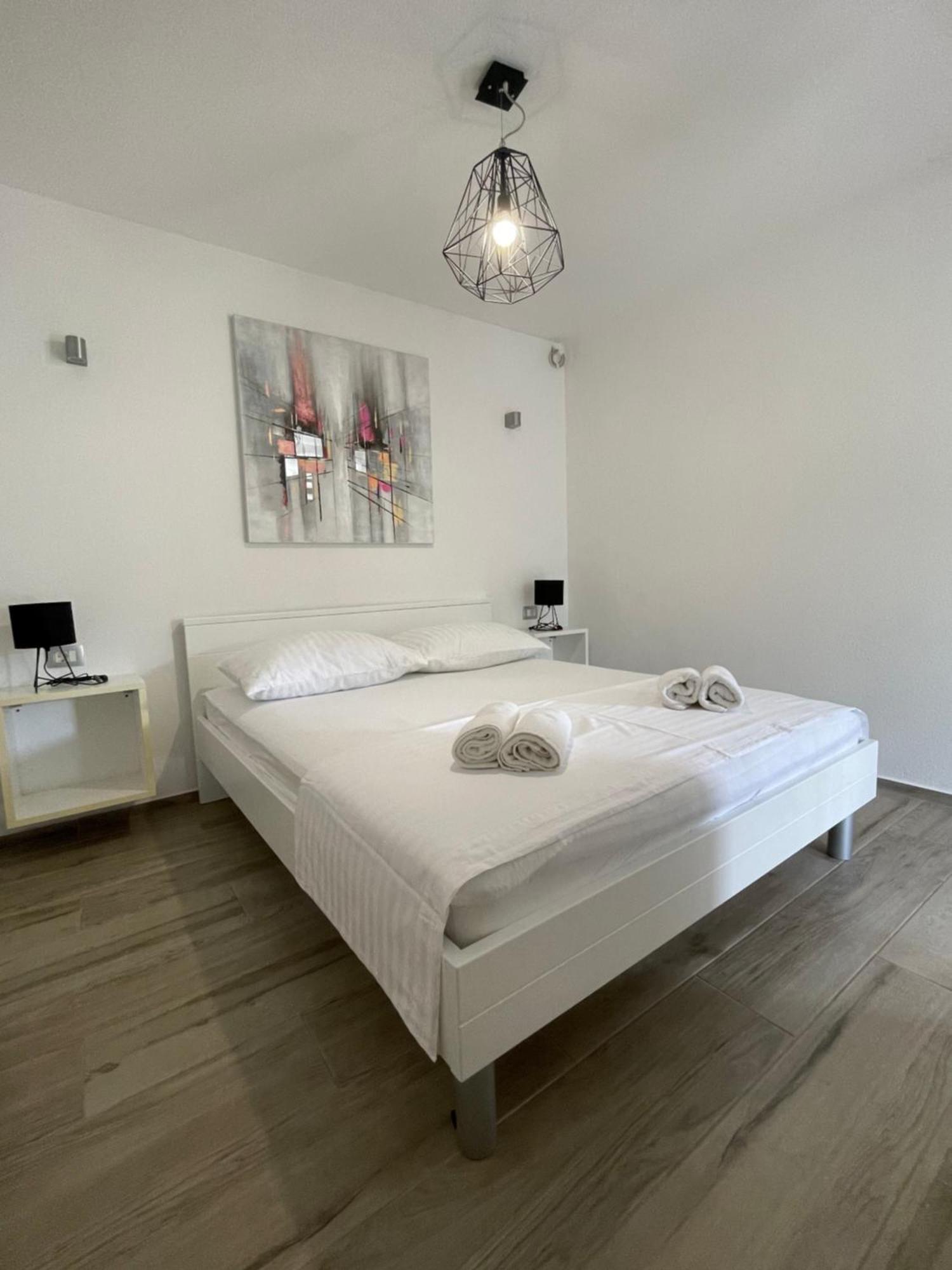 Apartments Belic With Pool ييلسا المظهر الخارجي الصورة